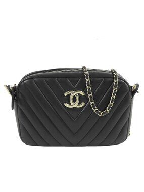 Chanel Chain Shoulder Bag Black Gold Lambskin V-stitch Chevron